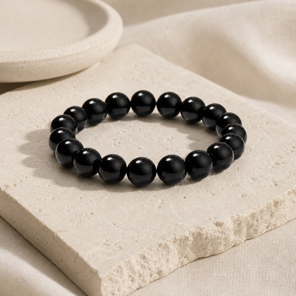 Black Agate Bead Bracelet Hero Support A product image featuring Agate.